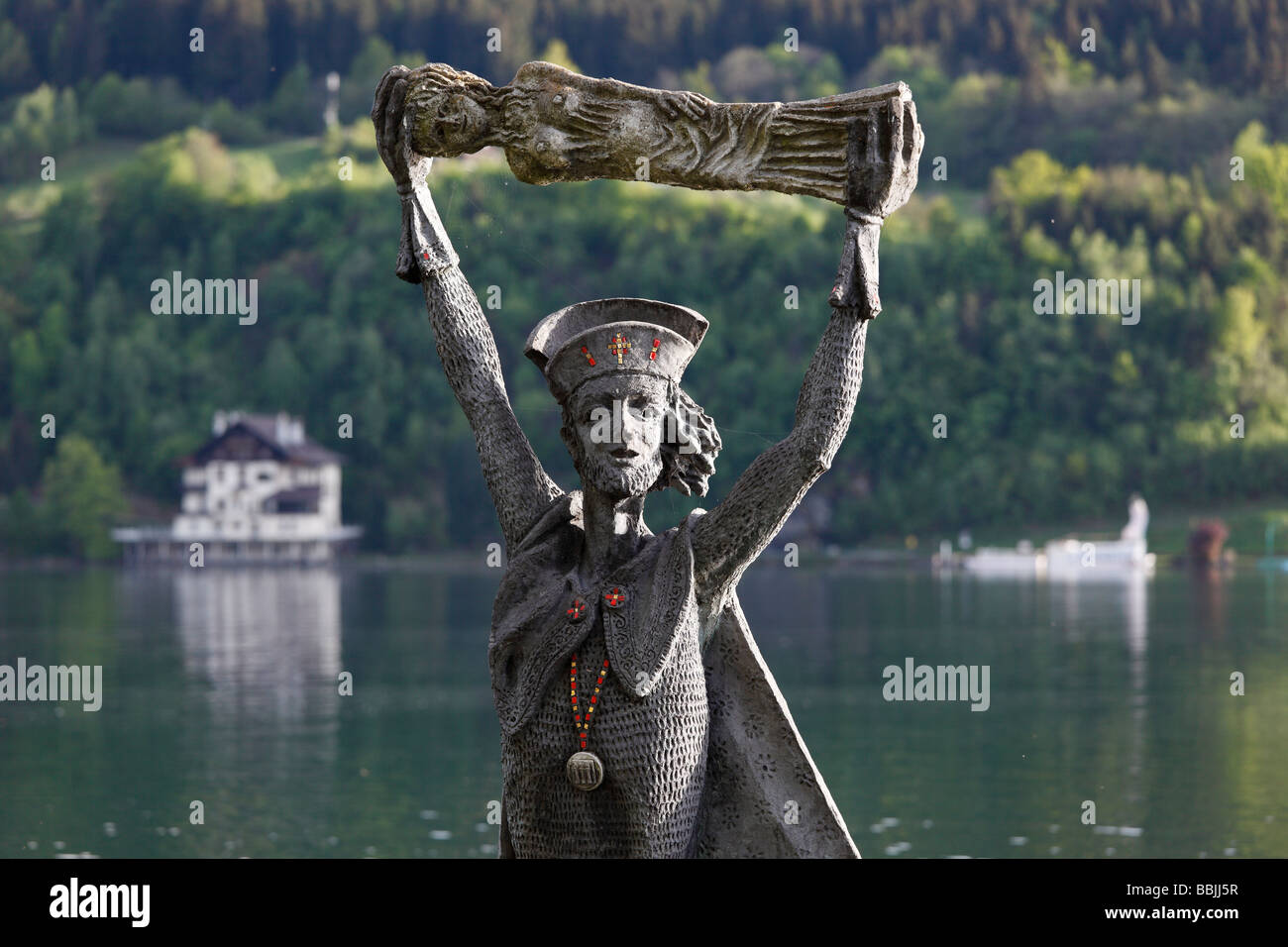 Statue von St. Domitian, gegründet 1994 von Prof. Giorgio Igne, Millstaetter See, Millstätter See, Millstatt, Kärnten, Österreich, Stockfoto