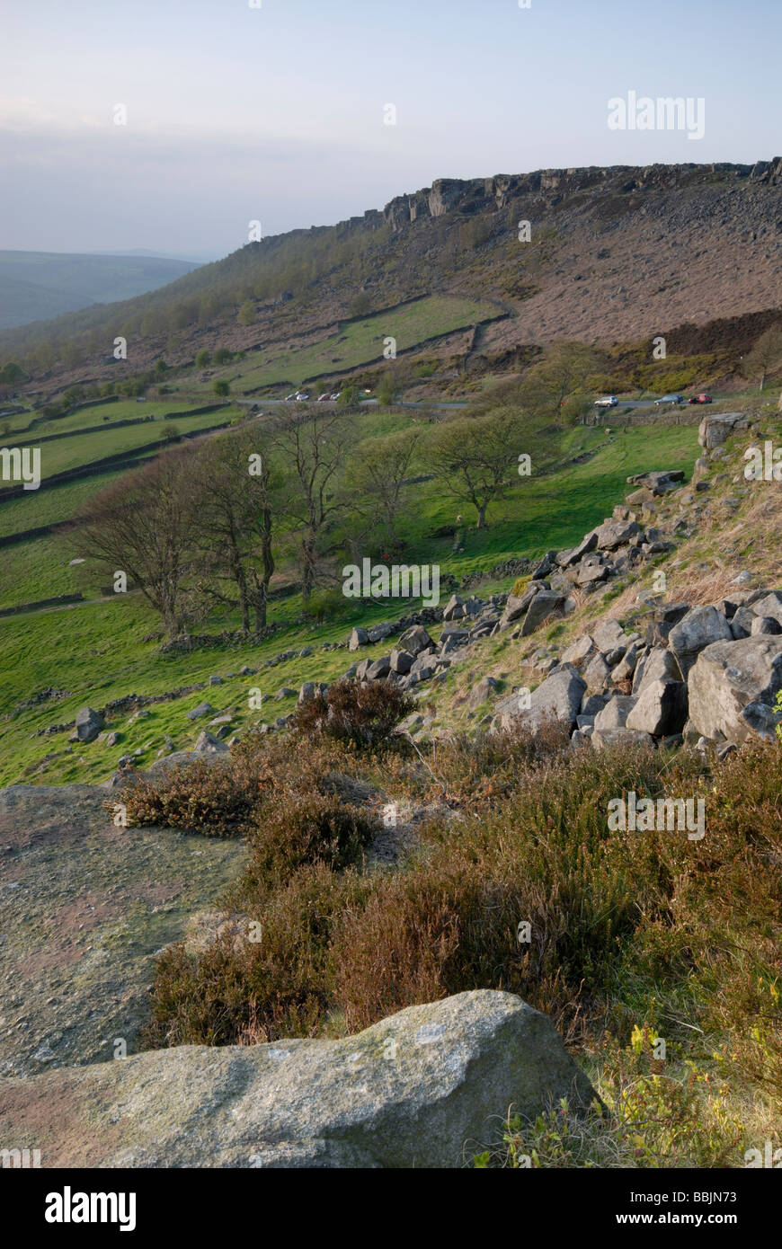 Am späten Abend am Baslow Rand, mit Blick auf Curbar Stockfoto