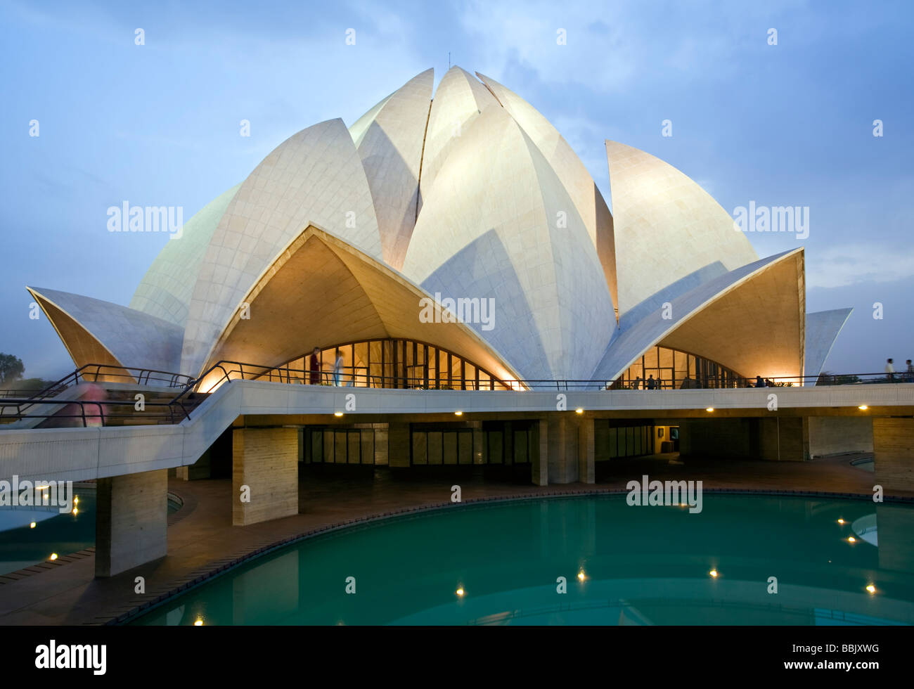 Bahai-Tempel in der Abenddämmerung. Neu-Delhi. Indien Stockfoto