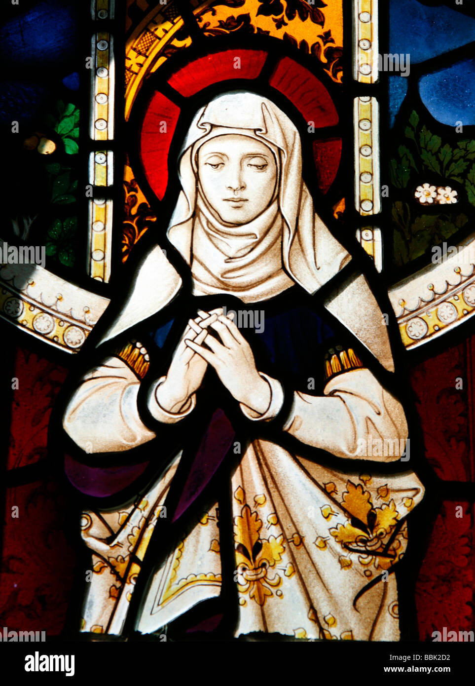 Ein Glasfenster, die Darstellung der Heiligen Anna Stockfoto