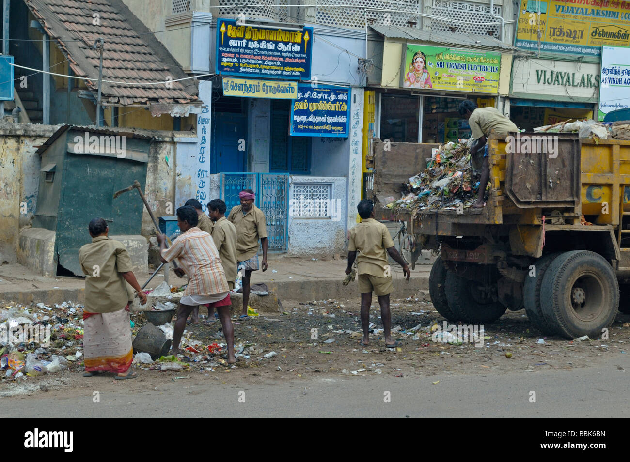Garbagecollection. Indien, Tamil Nadu, Madurai.  Keine Releases zur Verfügung. Stockfoto