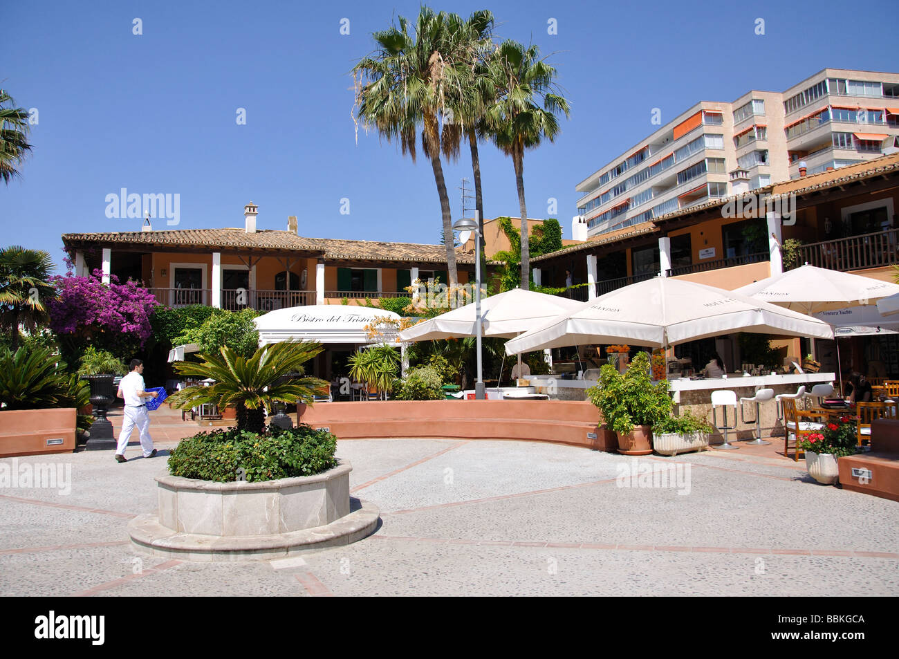 Restaurant im Freien, Puerto Portals, Portals Nous / Bendinat, Mallorca, Balearen, Spanien Stockfoto