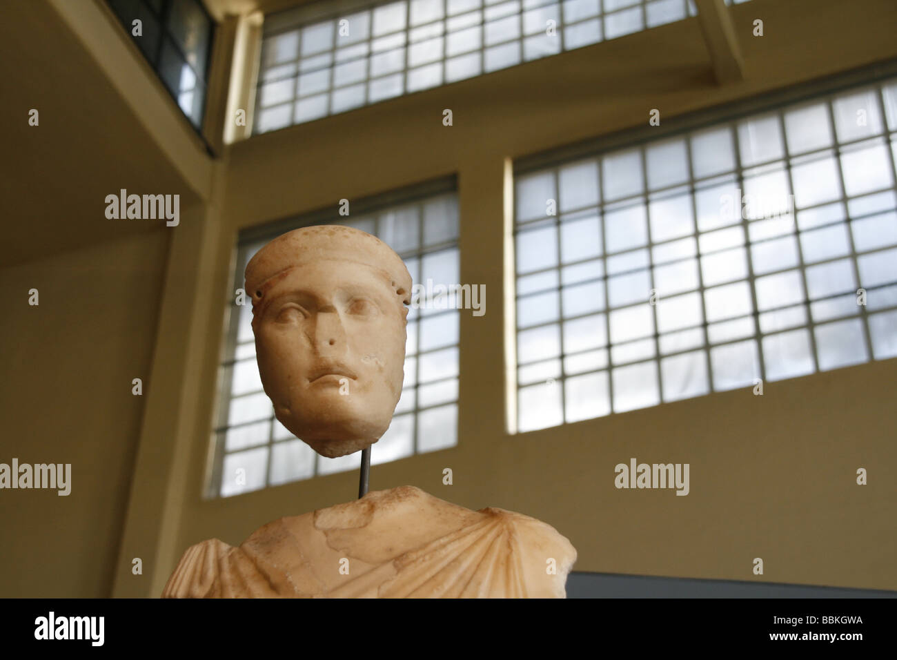 Statue im Centrale Montemartini Kraftwerk Museum in Rom Stockfoto