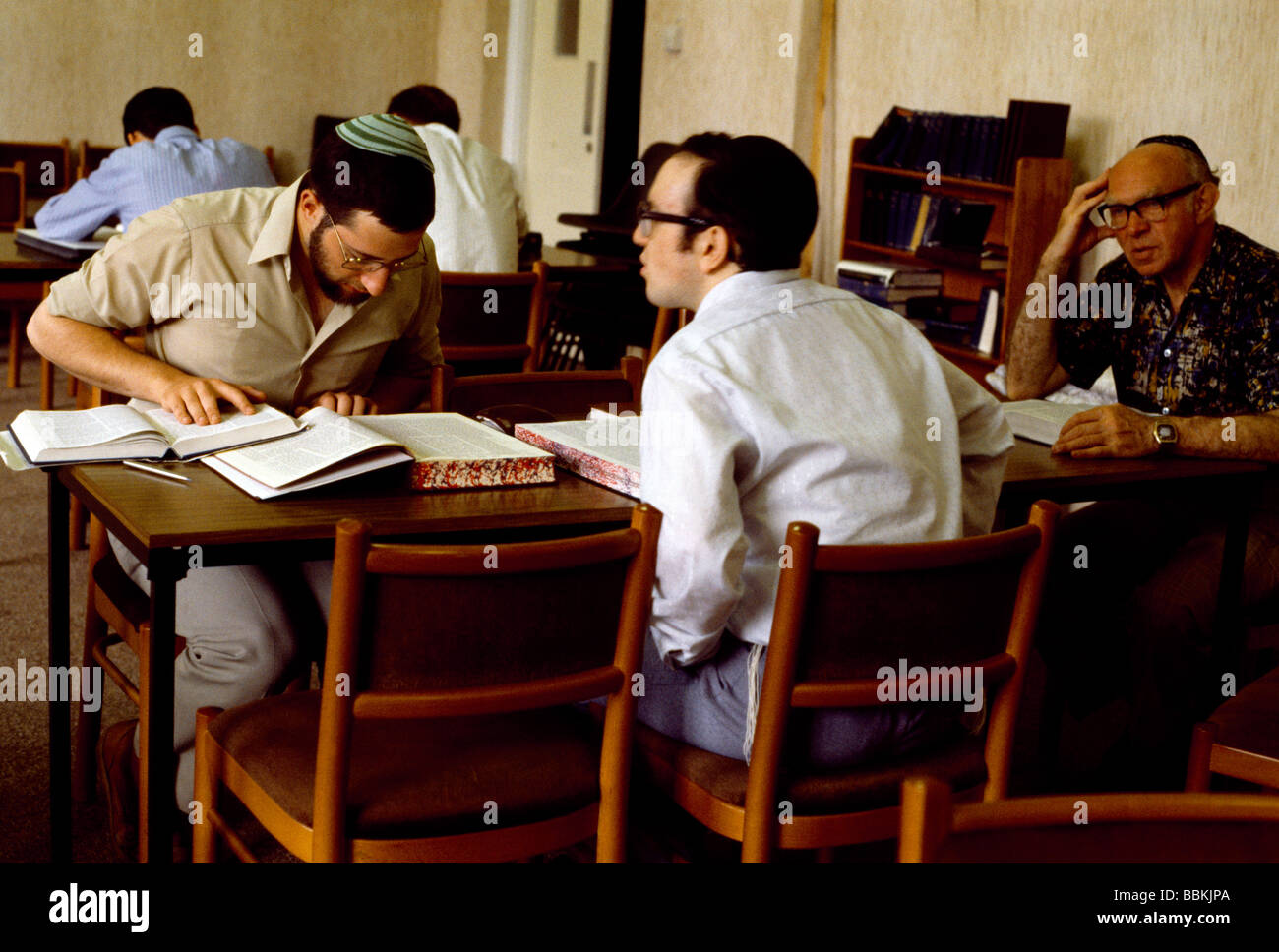 Israel-Männer studieren Torah Ausbildung zum Rabbiner Stockfoto