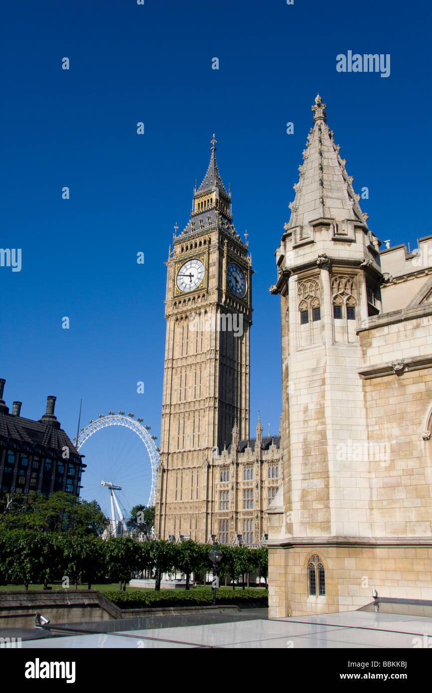 London Eye und Big Ben Houses of Parlament London England Stockfoto