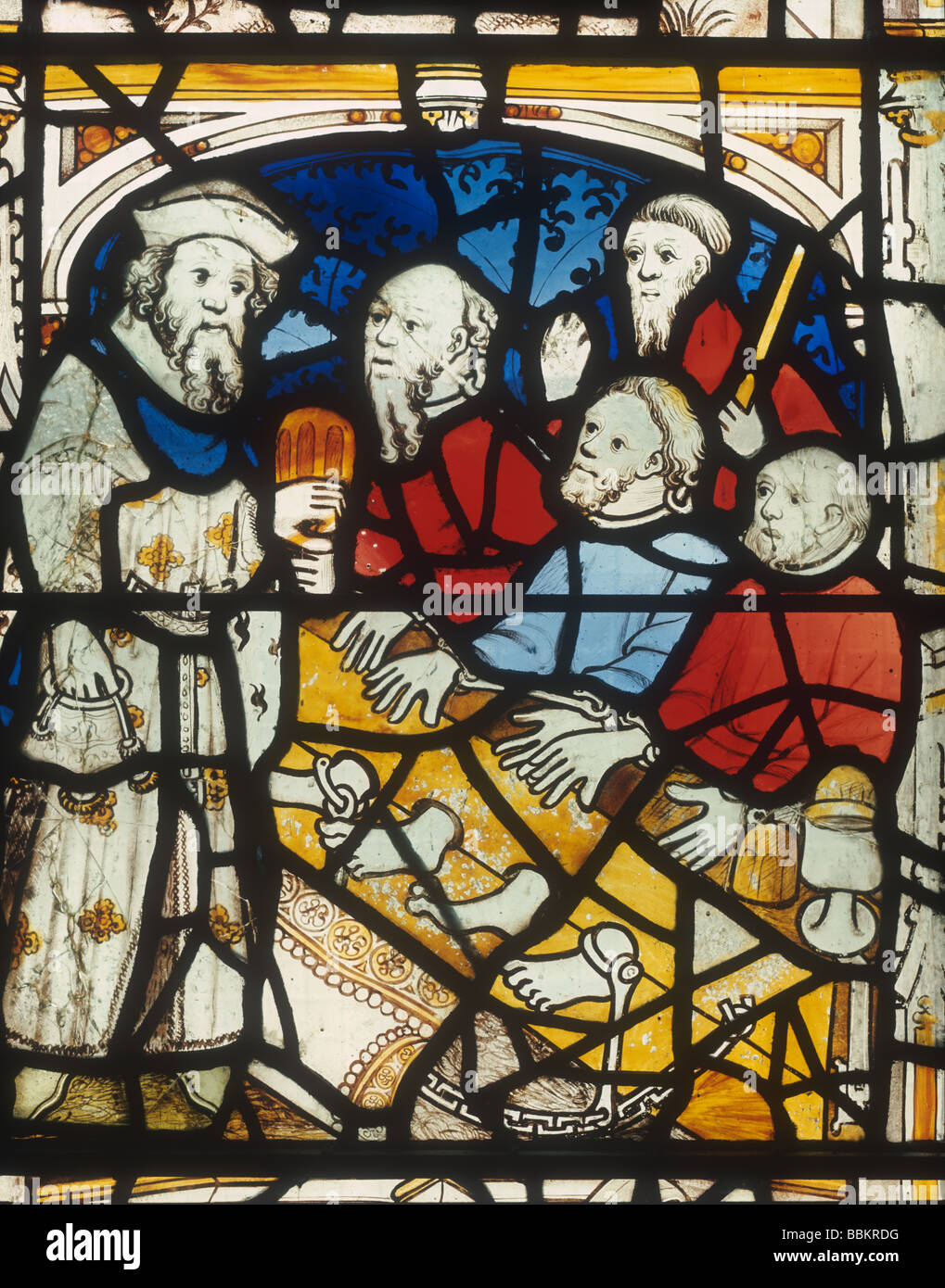 York alle Heiligen North Street Corporal Taten der Barmherzigkeit Fenster 15. Jahrhundert besuchen Gefangene Stockfoto