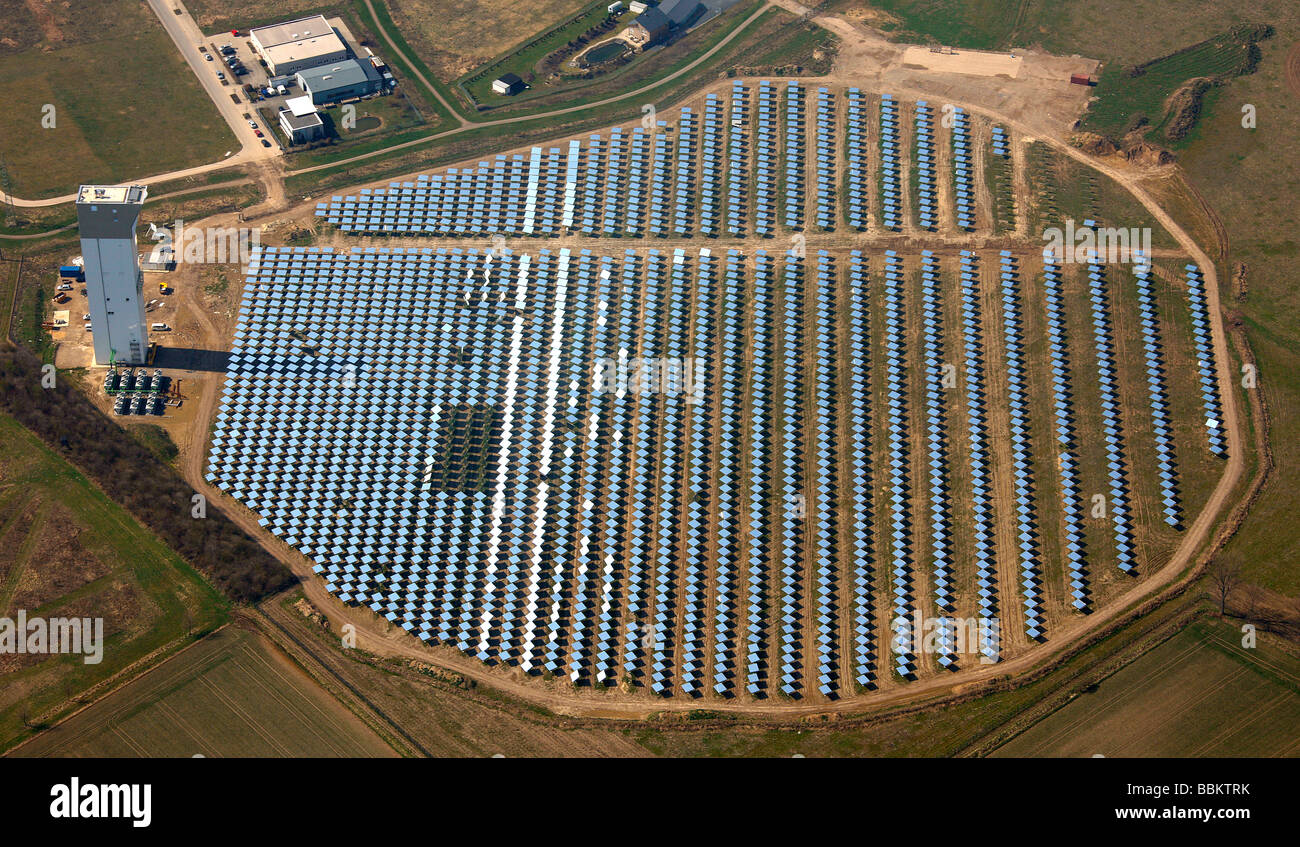 Luftaufnahme, solar-Kraftwerk mit Power-Tower, Jülich, Rheinland, Nordrhein-Westfalen, Deutschland, Europa Stockfoto