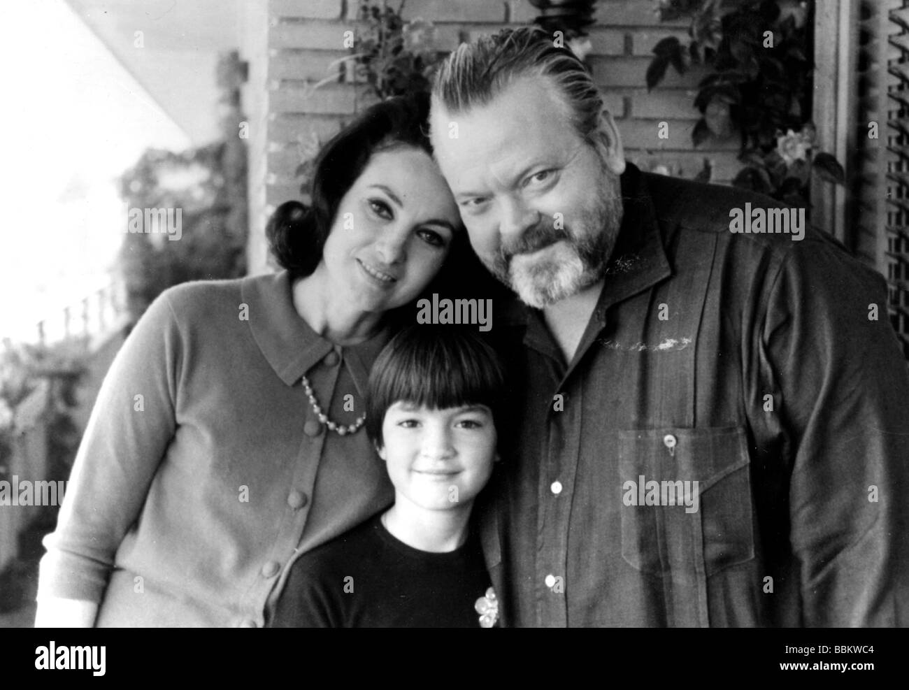 ORSON WELLES mit Paola Mori und ihrer Tochter Beatrice über 1950