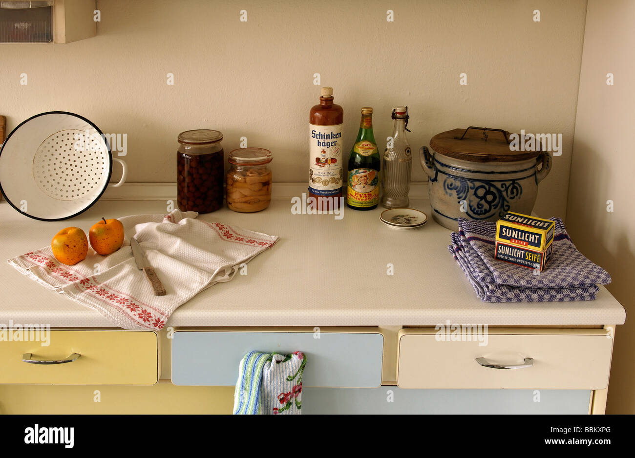 50er Jahre Essen Buffet