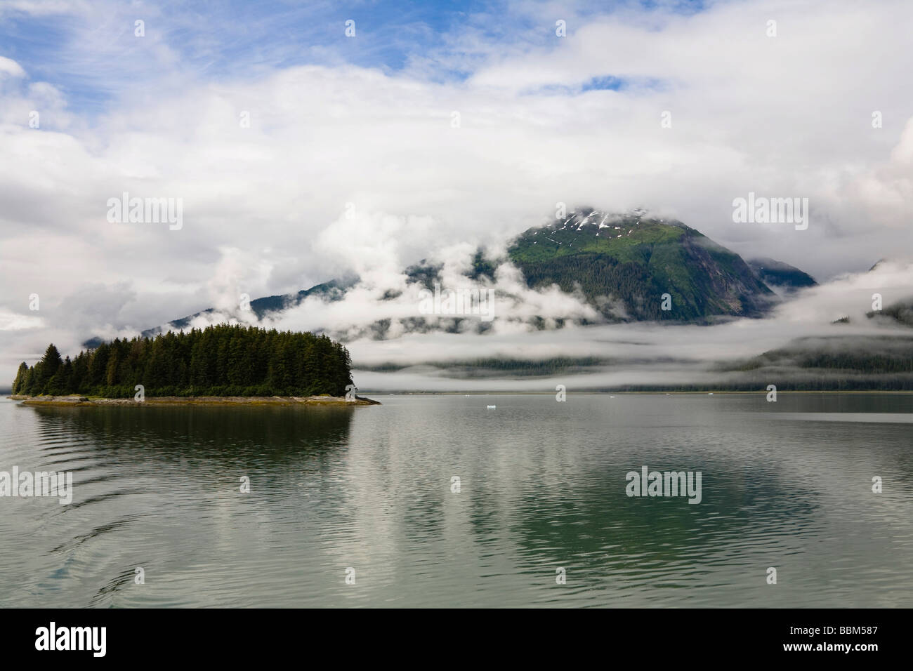 Wolken, Endicott Arm, Inside Passage, südöstlichen Alaska, USA Stockfoto