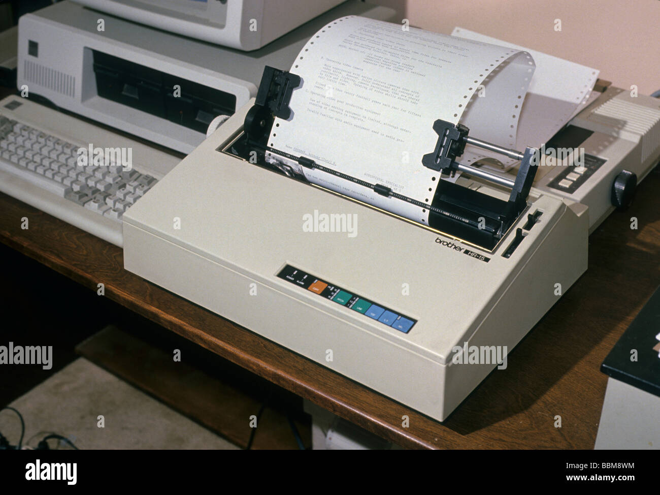 Dot-Matrix Computer Drucker Bürobedarf Maschine Stockfoto