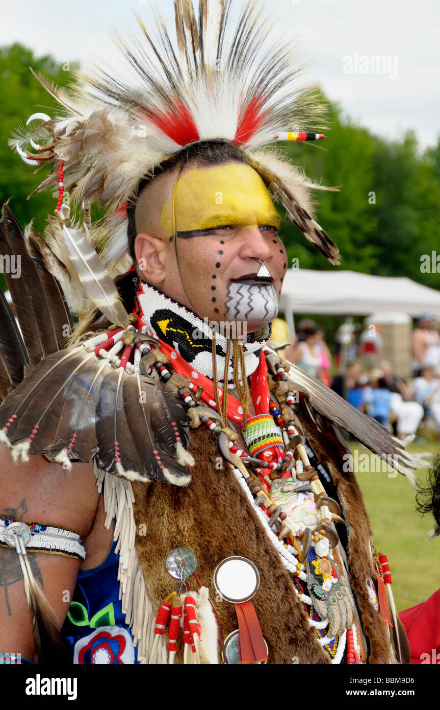 Ein Indianer Indianer vom Stamm Cherokee an der Pow ow in Waldorf, Maryland Stockfoto