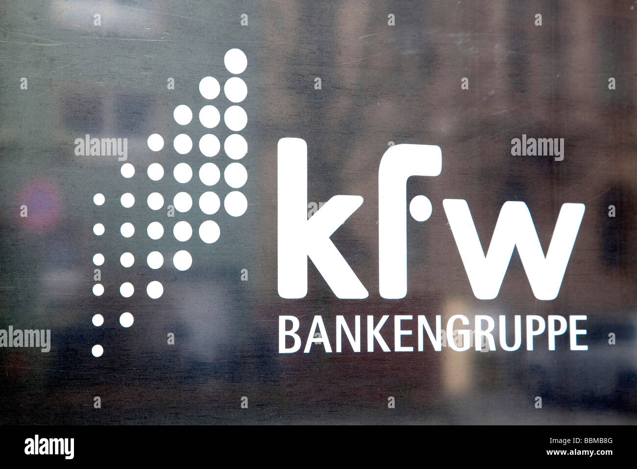 Logo am Sitz der KfW Bankengruppe, Kreditanstalt Fuer Förderinstitut, Kreditanstalt, Frankfurt Stockfoto