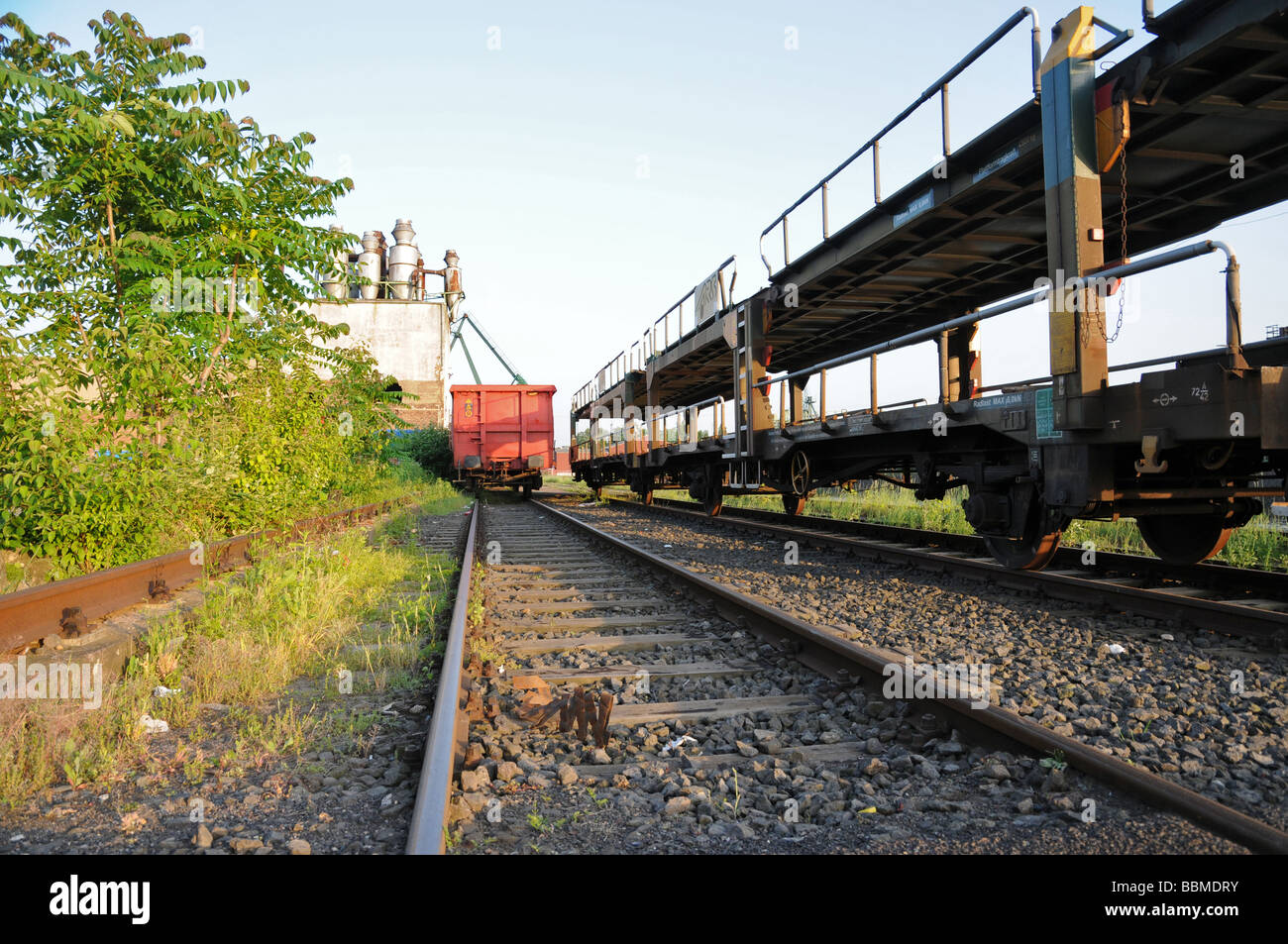 Waggon im Hafen von Deutz Stockfoto