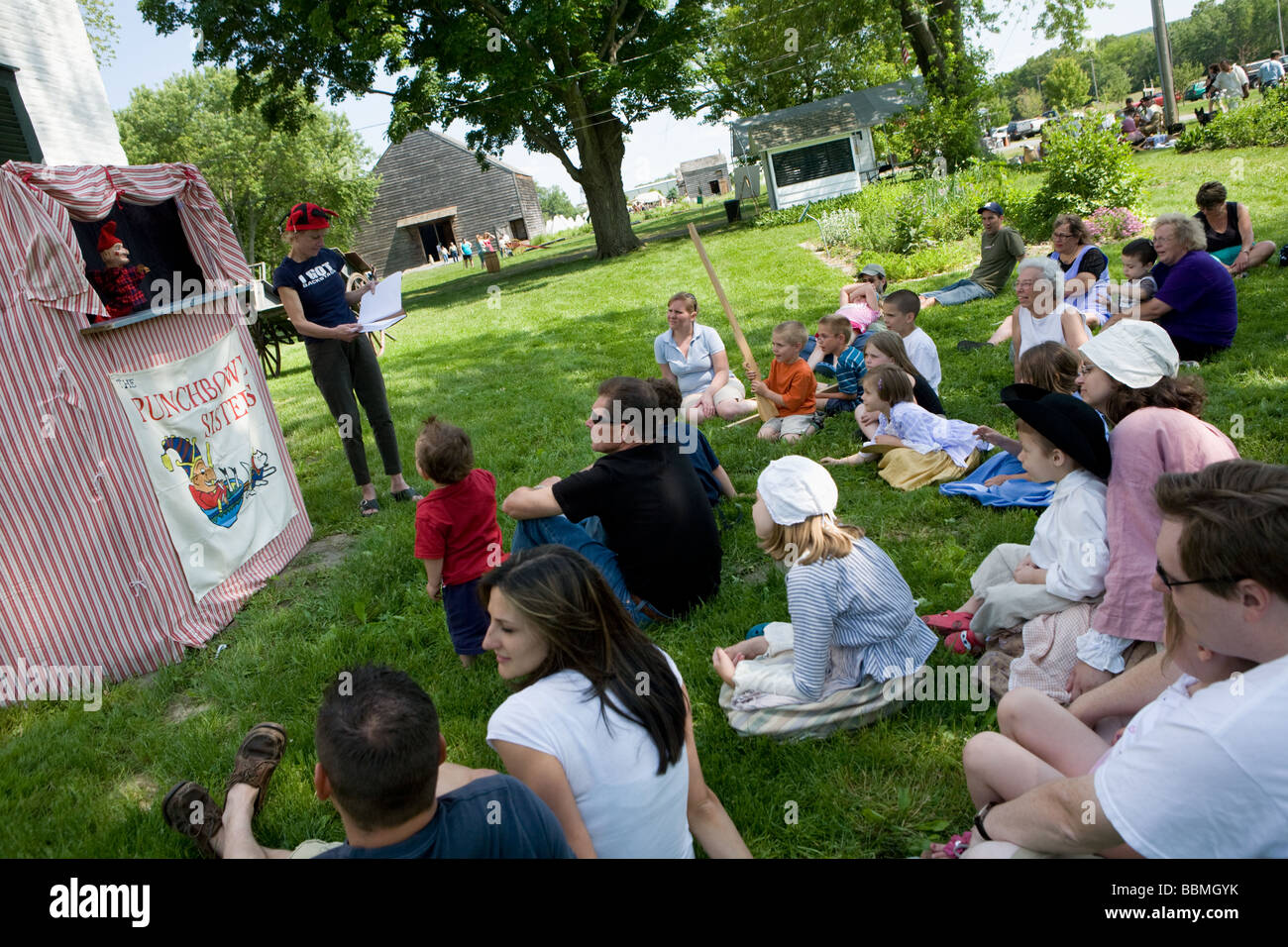 Kasperletheater Handpuppen Reenactment Mabee Farm Rotterdam Junction New York Mohawk Valley Schenectady County New Yorker Stockfoto