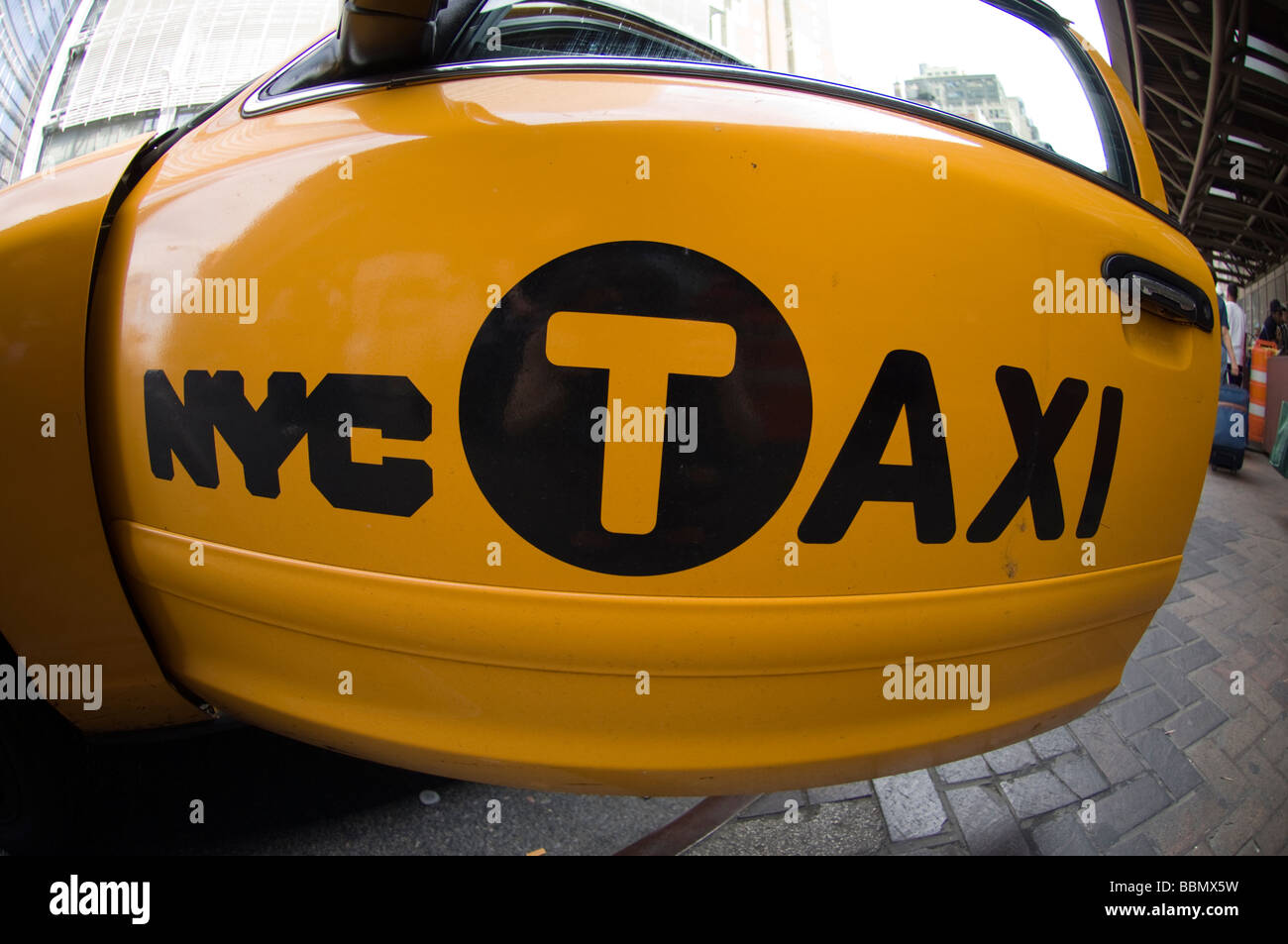 Ein New York City Taxi gesehen auf dem Times Square auf Freitag, 22. Mai 2009 Frances M Roberts Stockfoto