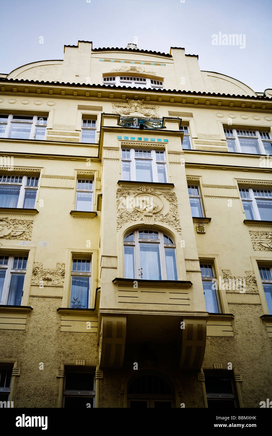 Tschechische Architektur im Zentrum des historischen Prags Stockfoto