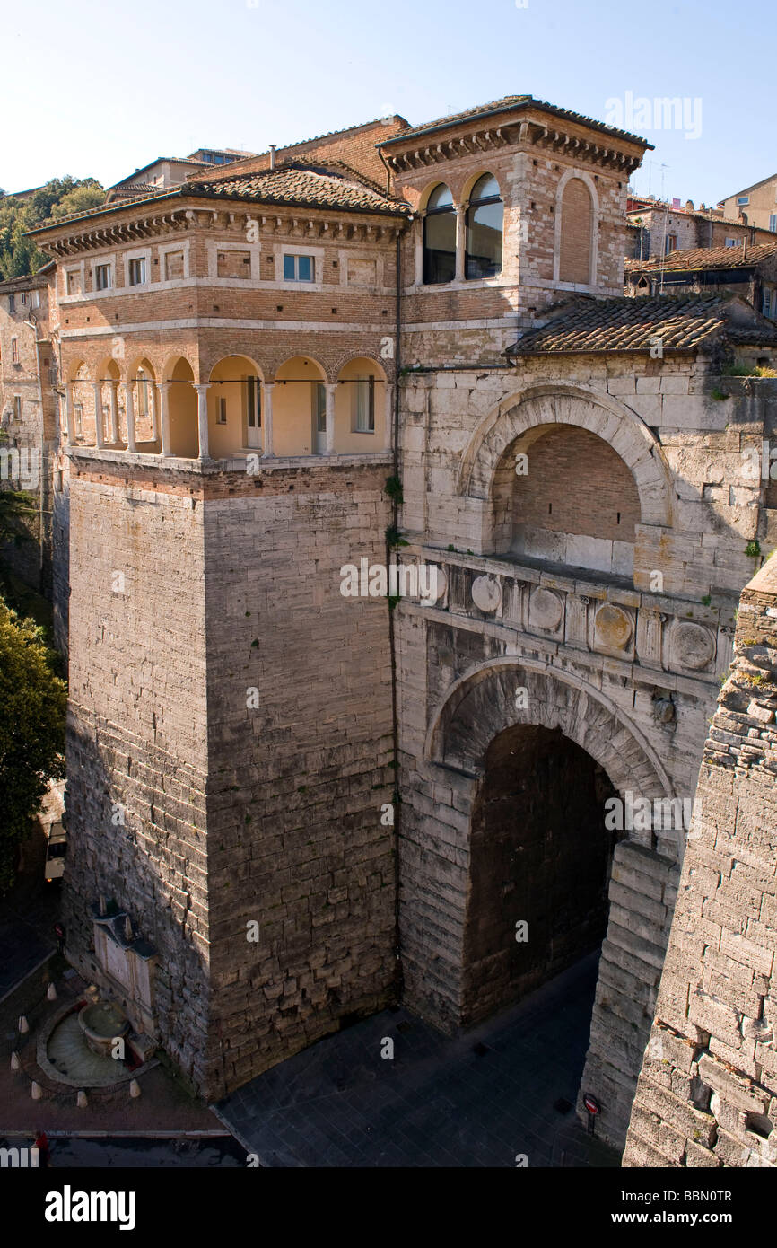 Perugia, die etruskischen Bogen, das älteste Bauwerk der Stadt. Stockfoto
