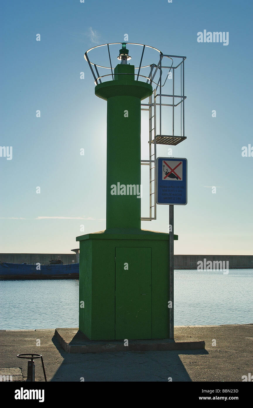 Leuchtfeuer. Hafen von Benicarlo. Region Valencia Stockfoto