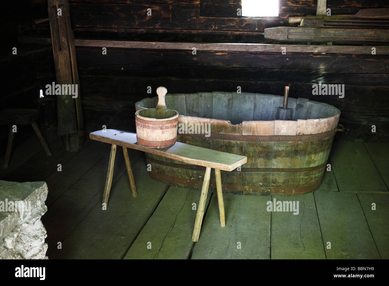 Bad Zimmer, 18 Jahrhundert, Kärntner Freilichtmuseum Kärntner Freilichtmuseum in Maria Saal, Kärnten, Österreich, Europa Stockfoto Bad Zimmer, 18 Jahrhundert, Kärntner Freilichtmuseum Kärntner Freilichtmuseum in Maria Saal, Kärnten, Österreich, Europa Stockfoto