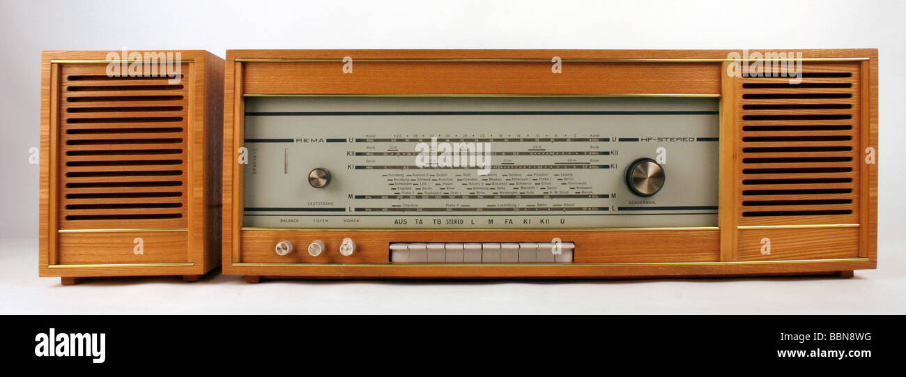 Broadcast, Radio, Funkgeräte, Stereo-Super REMA 2071 (HF Stereo), hergestellt von REMA KG, Stollberg, DDR 1966, Stockfoto