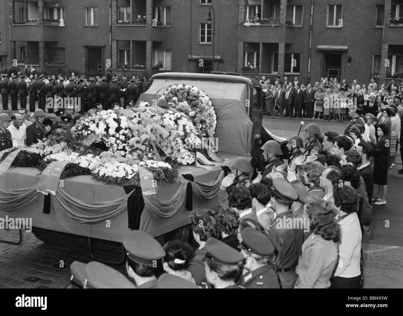 Militär, DDR, Grenze Truppen, Staatsbegräbnis für den Unteroffizier Reinhold Huhn, erschossen an der Berliner Mauer, Ost-Berlin, 20.6.1962, Stockfoto