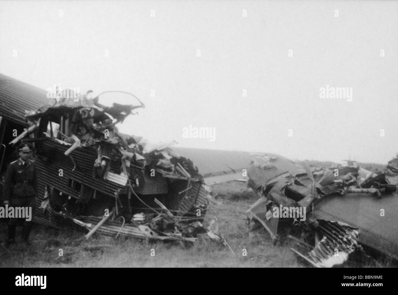 Ereignisse, Zweiter Weltkrieg/Zweiter Weltkrieg, Luftkrieg, Flugzeug, abgestürzt/beschädigt, zerstörte deutsche Transportflugzeuge Junkers Ju 52, Russland, Mitte Juli 1941, Stockfoto