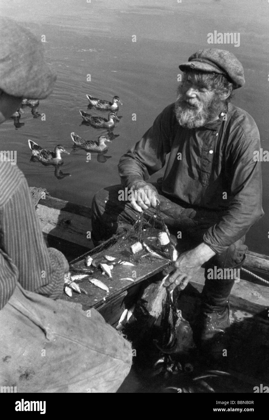 Geographie/Reise, Russland, Menschen, russischer Fischer am Ilmensee, September 1941, Stockfoto