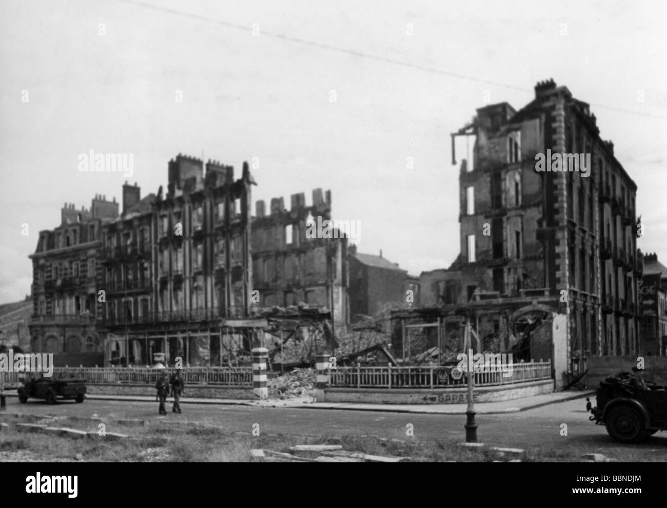 Veranstaltungen, zweiten Weltkrieg / WWII, Frankreich, Dieppe, 19.8.1942, zerstört Casino am Strand vor dem Abriss seiner Überreste, Stockfoto