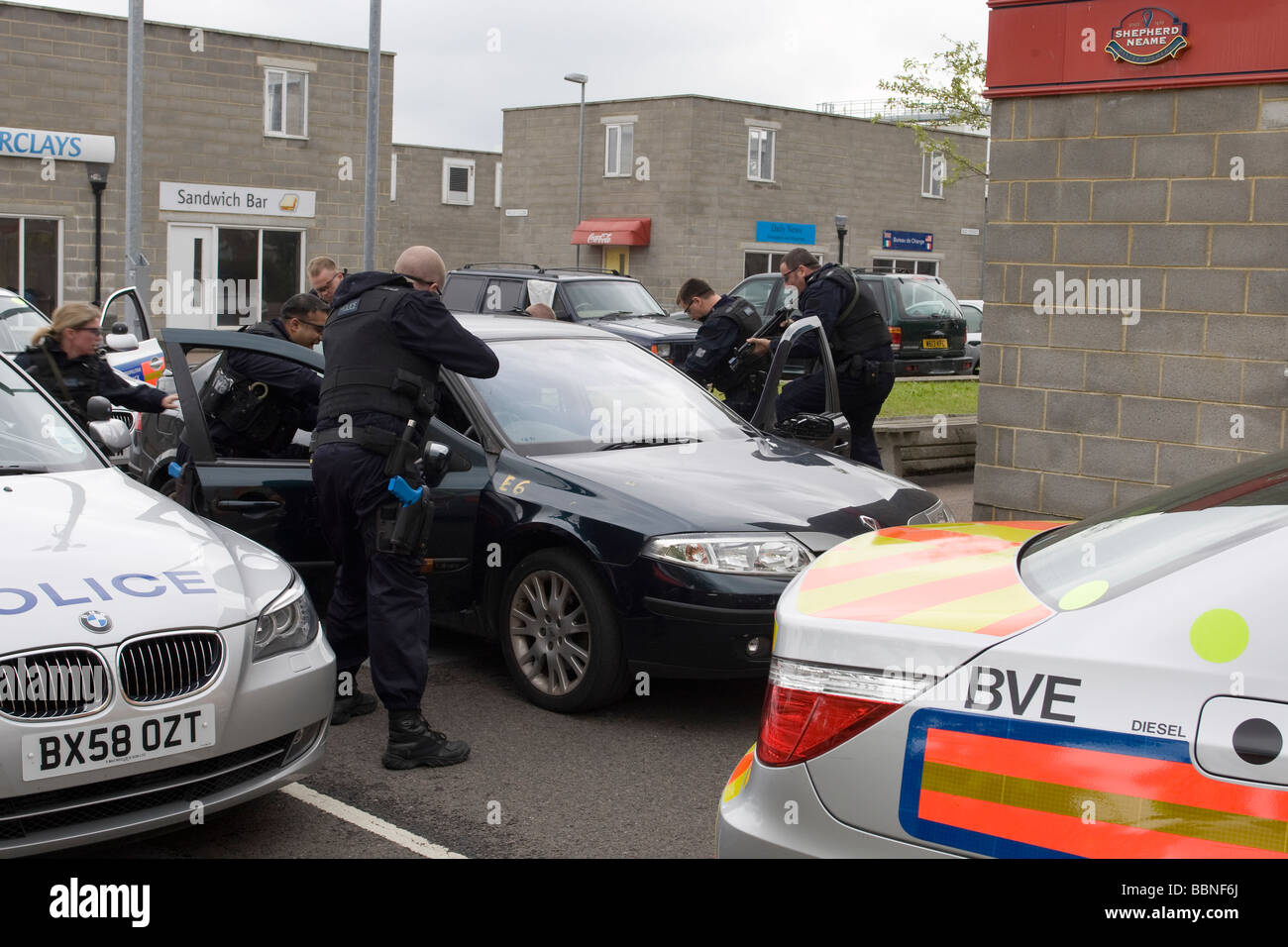 Londoner Polizei Offiziere in der Facharztausbildung an der Metropolitan Police Training Ärztehaus in Gravesend, Kent. Stockfoto