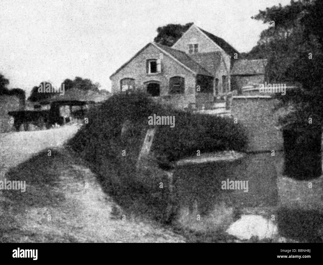 Eliot, George (Mary Ann Evans), 22.11.1819 - 22.15.1880, englische Autorin/Schriftstellerin, The Arbury Mill, Model for the 'Mill on the Floss', einer ihrer Romane, Stockfoto