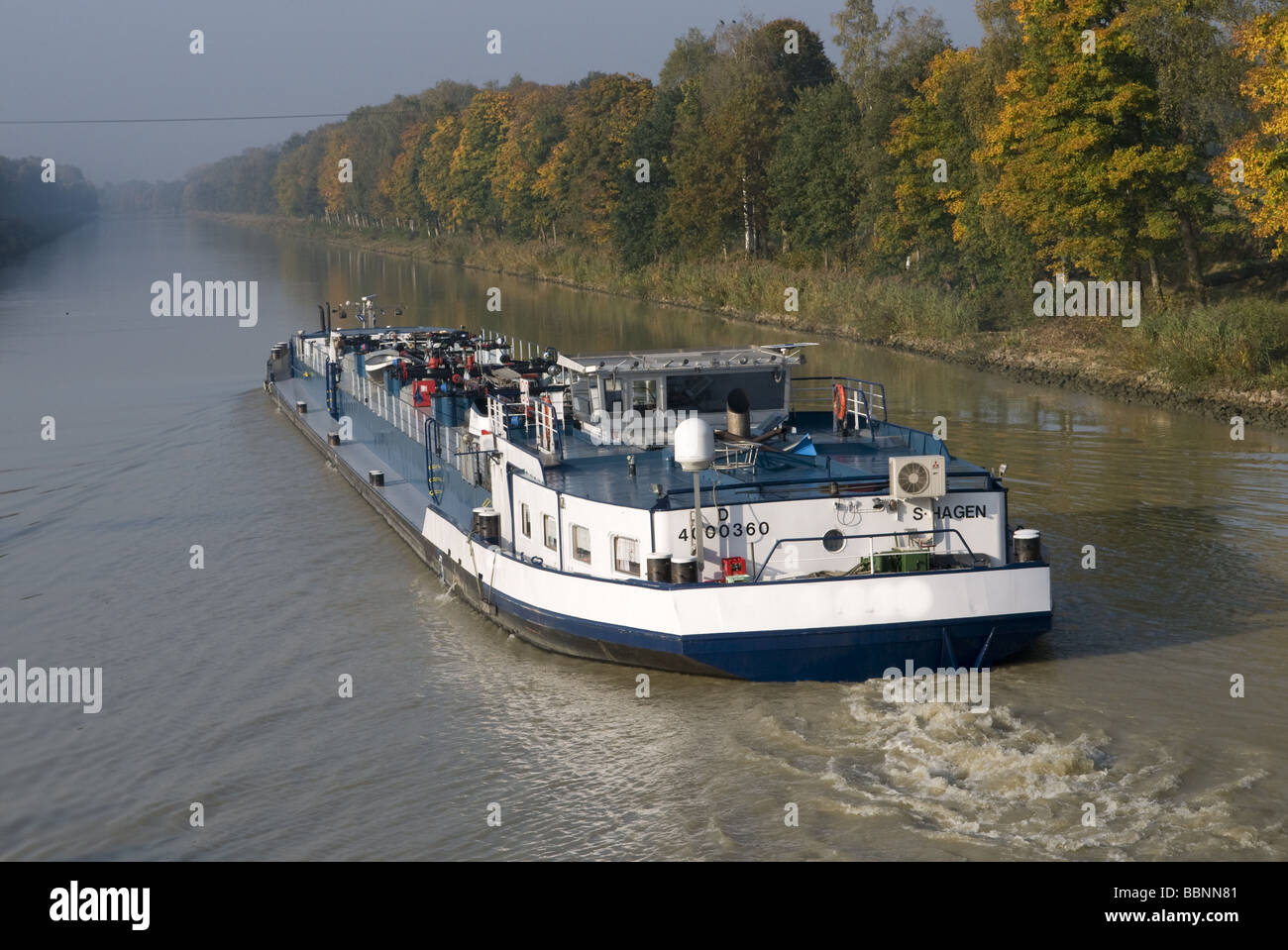 Geographie/Reisen, Deutschland, Nordrhein-Westfalen, Münsterland, Dortmund-Ems-Kanal, Frachter, Additional-Rights - Clearance-Info - Not-Available Stockfoto