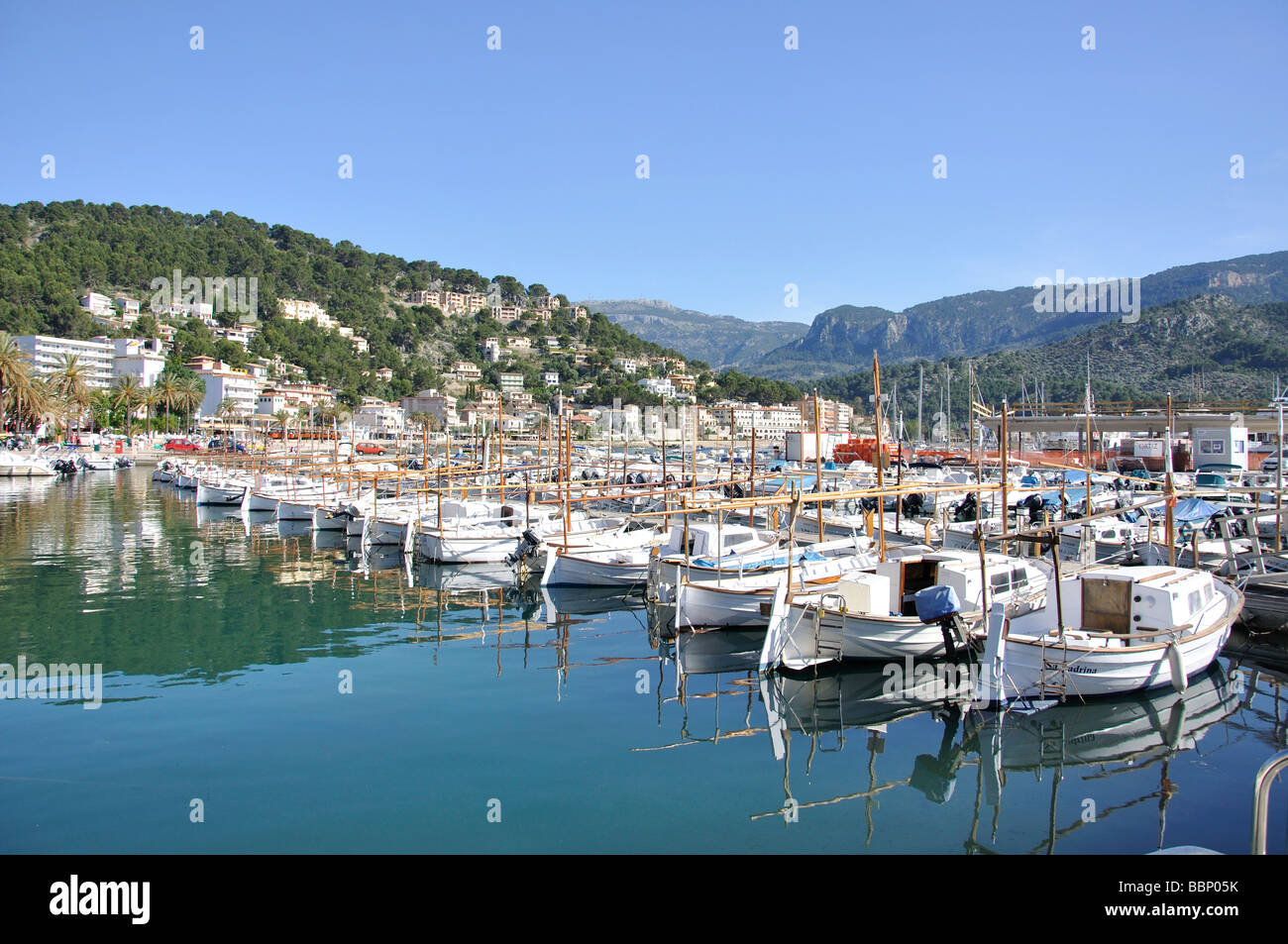 Traditionelle hölzerne Boote im Hafen, Port de Soller, Gemeinde Soller, Mallorca, Balearen, Spanien Stockfoto