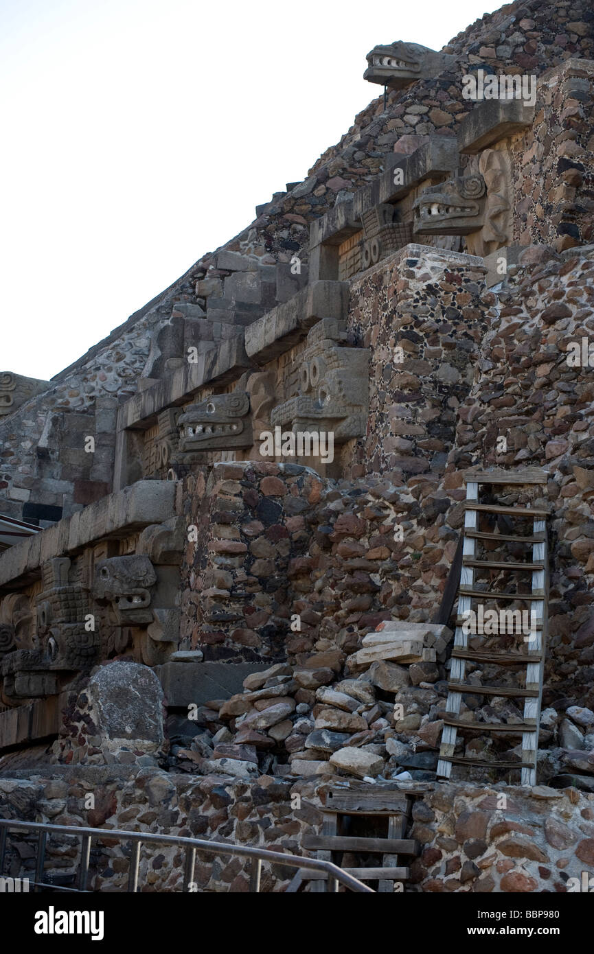 Entlang der Straße der Toten in Teotihuacán in Mexiko-Stadt, Mexiko Stockfoto