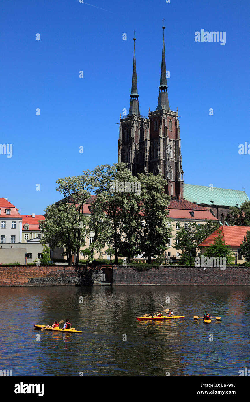 Polen Wroclaw Cathedral Odra River Boote Stockfoto