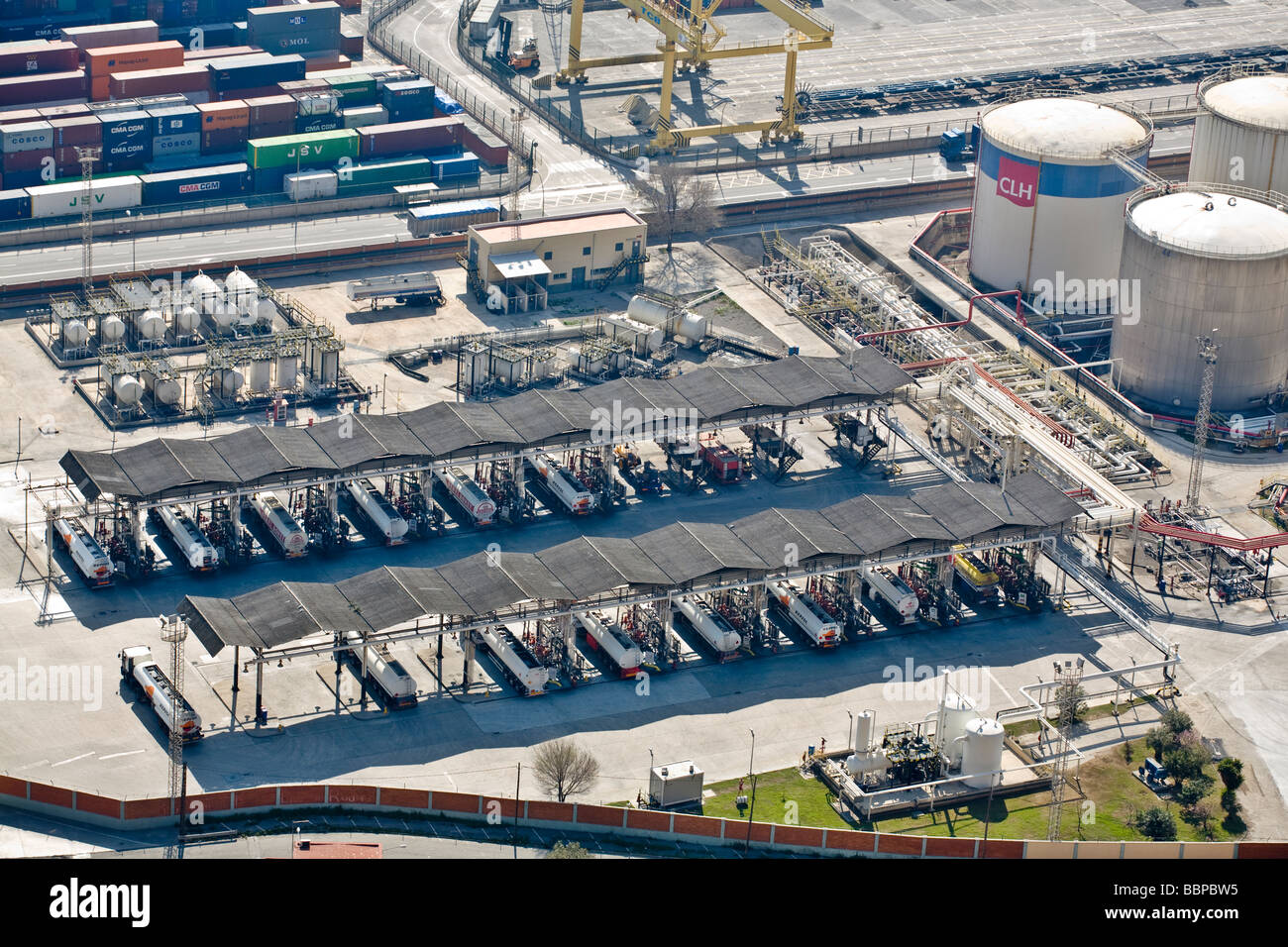 Benzin-Laden-Einrichtung für LKW Stockfoto