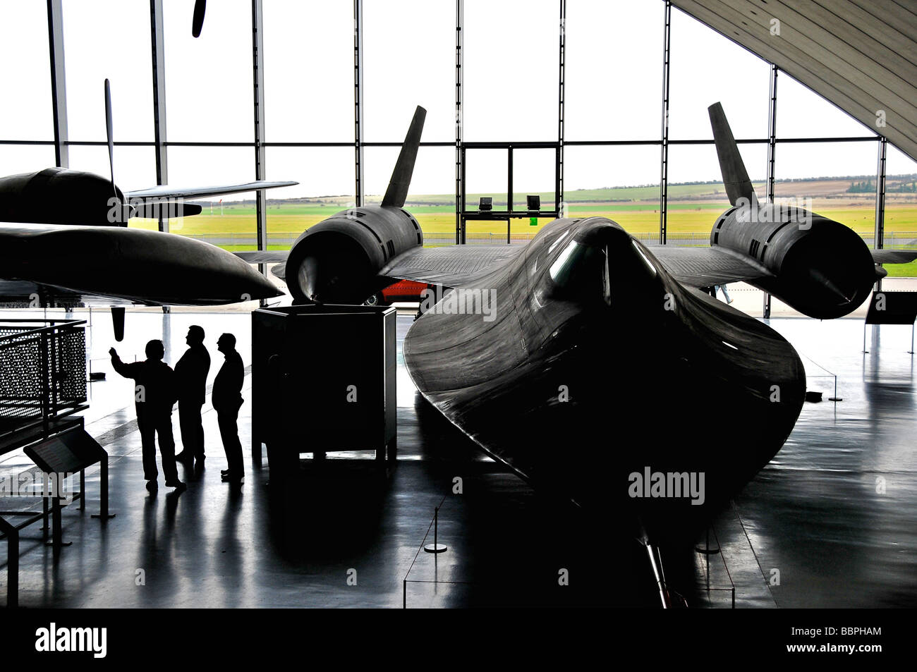 SR-71 Blackbird-Stealth-Bomber innerhalb der American Air Museum im Imperial War Museum, Duxford, Großbritannien Stockfoto