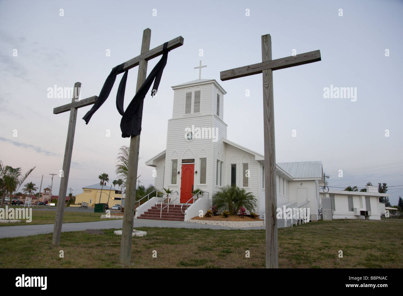 Die Everglades Community Church in Everglades City, Florida wurde im Jahre 1926 gegründet. Stockfoto