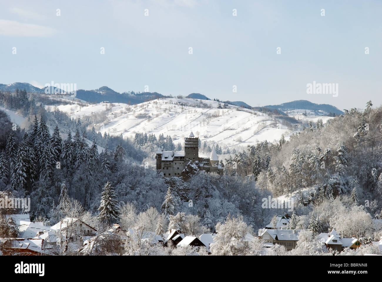 Schloss Bran in der Winterzeit. Stockfoto