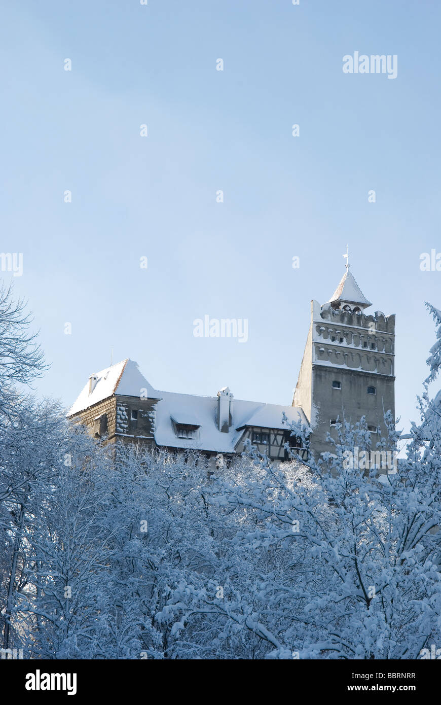 Schloss Bran in der Winterzeit. Stockfoto