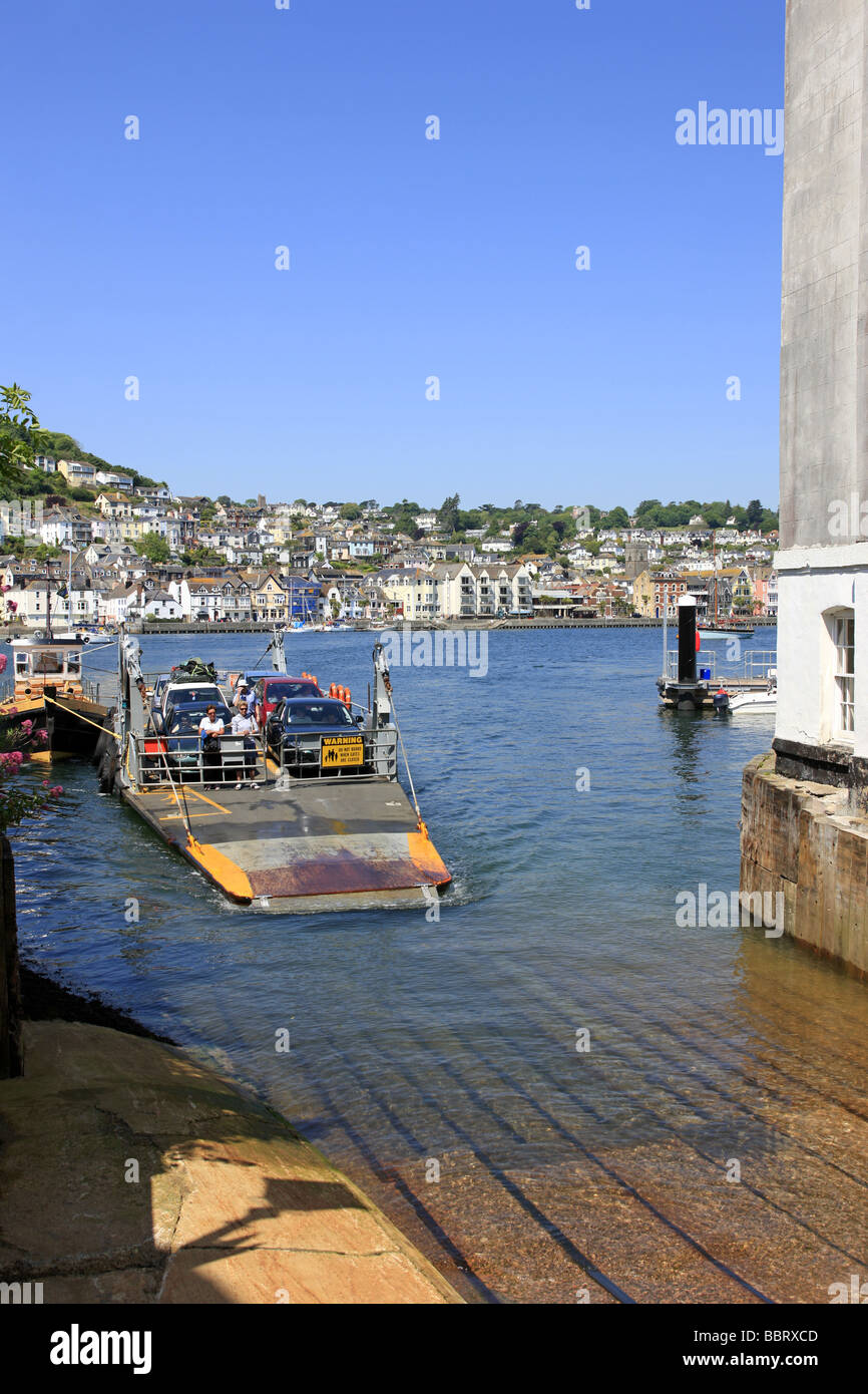 Die Kingswear Dartmouth Fähre über den Fluss Dart in Devon Stockfoto