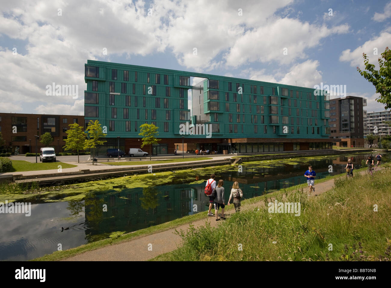 "Queen Mary College der" "University of London" "Mile End Campus" "Studentendorf" QMC Mile End Park "Regents Canal" "Mile End" Stockfoto