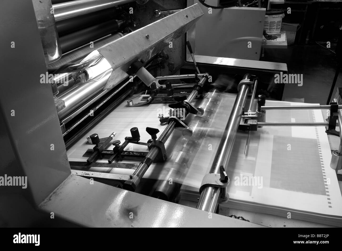 Offset Druckmaschine in Druckerei Stockfoto