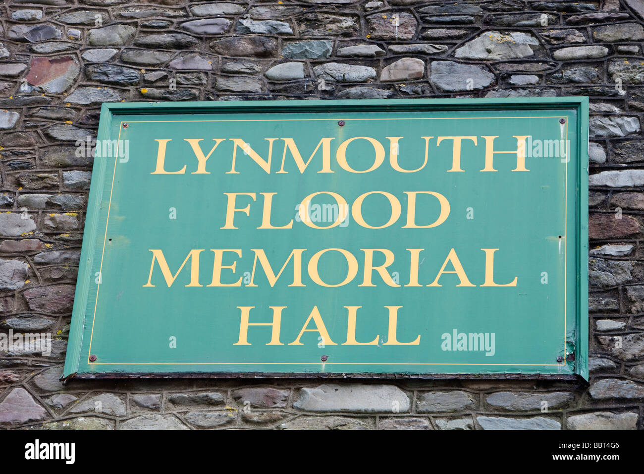Die Gedenkhalle in Lynmouth in Erinnerung an die 30 Menschen, die in der verheerenden Flut gestorben Stockfoto
