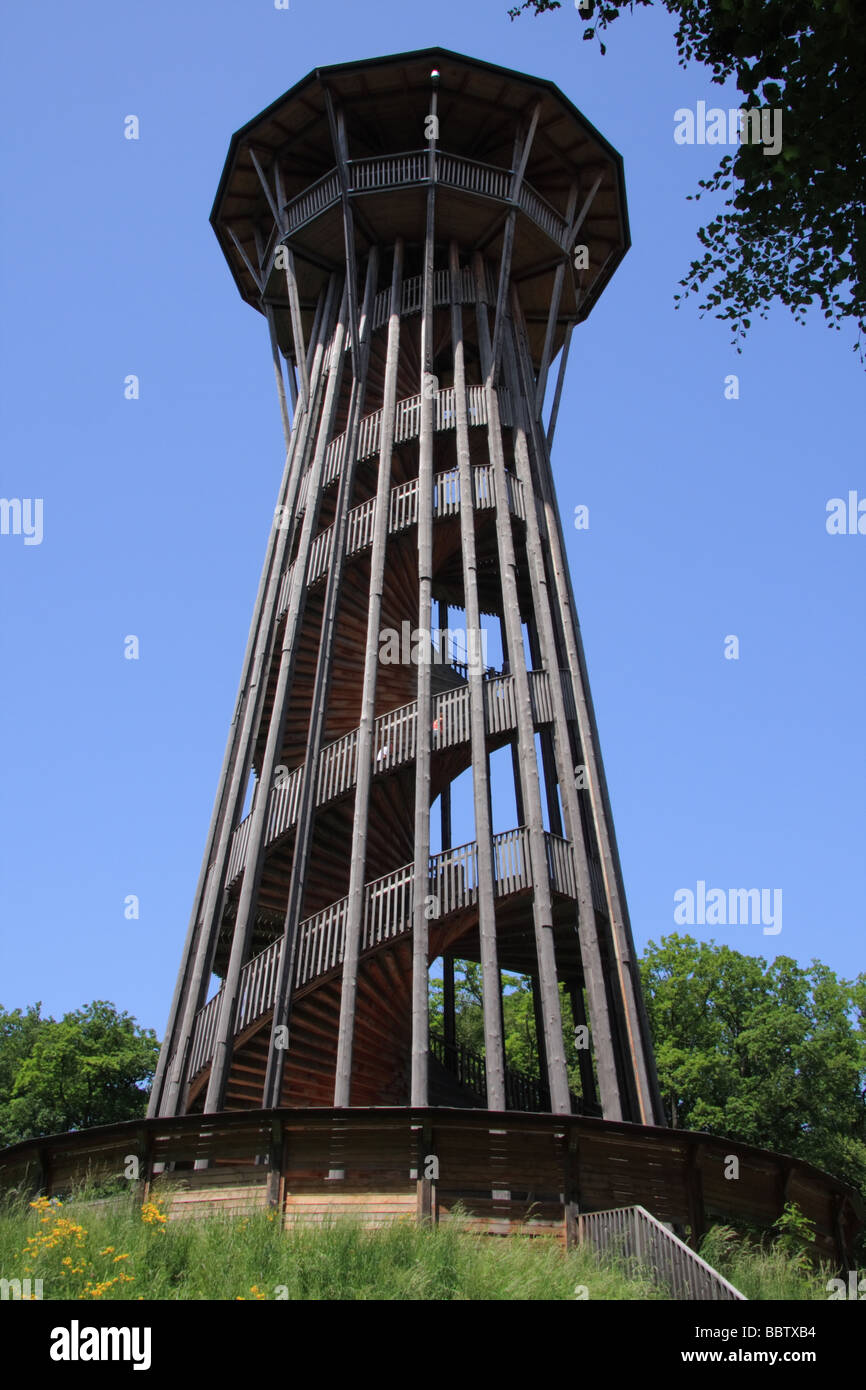 Turm in Lausanne genannt Chocolaterie, Schweiz Stockfoto