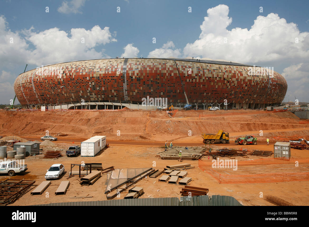 Soccer City Football-Stadion im Bau für die 2010 WM Soweto in Südafrika Stockfoto