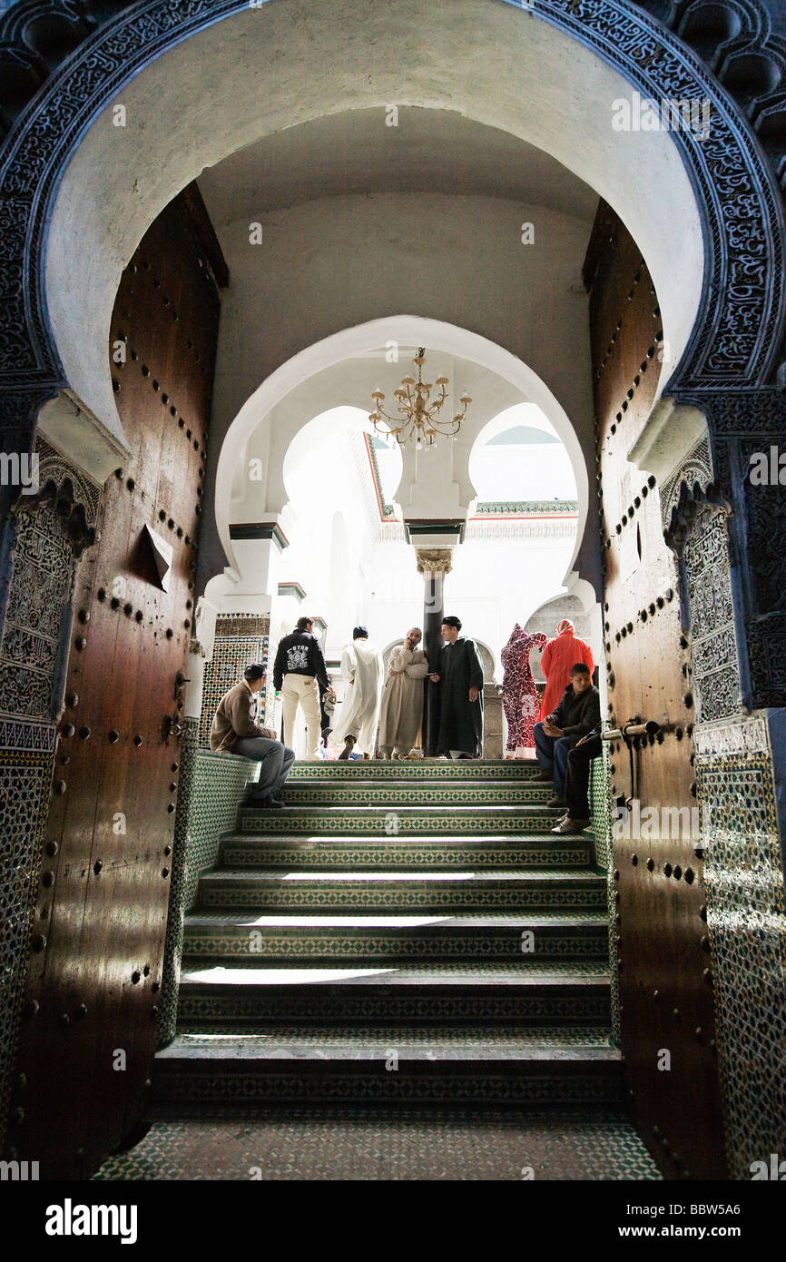 Eingang zum Kairaouine Moschee, Fez, Marokko, Nordafrika Stockfoto