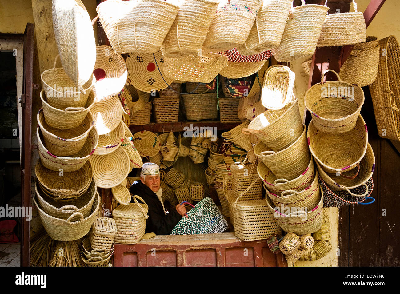 Shop Verkauf Körbe, Fez, Marokko, Nordafrika Stockfoto