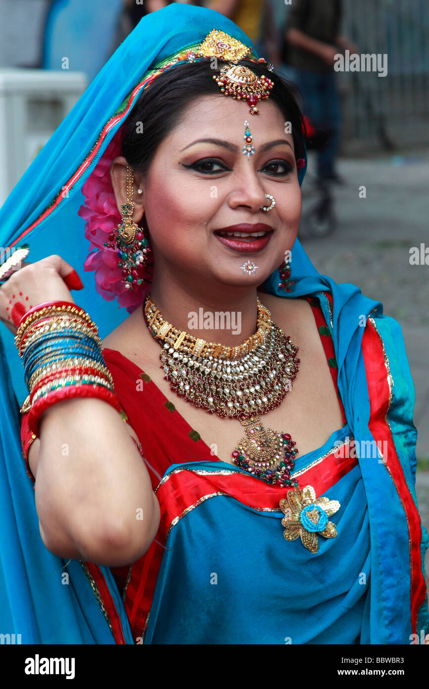Deutschland Berlin Karneval der Kulturen Indianerin Kostüm Stockfoto