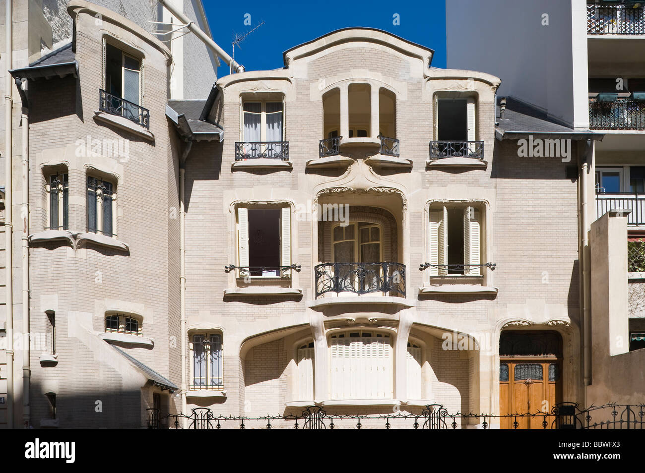 Paris Hotel Mezzara von Hector Guimard 1910 Paris Hotel Mezzara von Hector Guimard 1910 Stockfoto